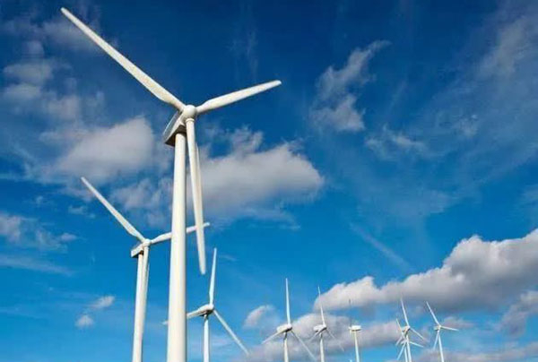 雙饋風力發(fā)電機組的工作原理與優(yōu)點是什么？