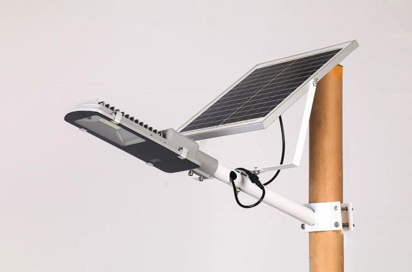 太陽能小路燈有什么優(yōu)勢(shì)？太陽能小路燈前景如何？