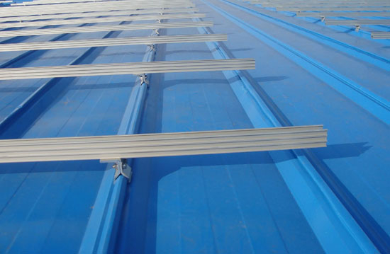 彩鋼瓦與光伏瓦之間存在什么區(qū)別？