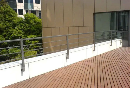 女兒墻是什么？女兒墻的作用有哪些？