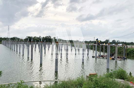 漁業(yè)養(yǎng)殖+光伏發(fā)電！邁貝特廣東開平50MW漁光互補(bǔ)光伏項(xiàng)目開工