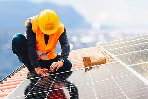 光伏工程技術(shù)是什么專業(yè)？主要學(xué)什么內(nèi)容？